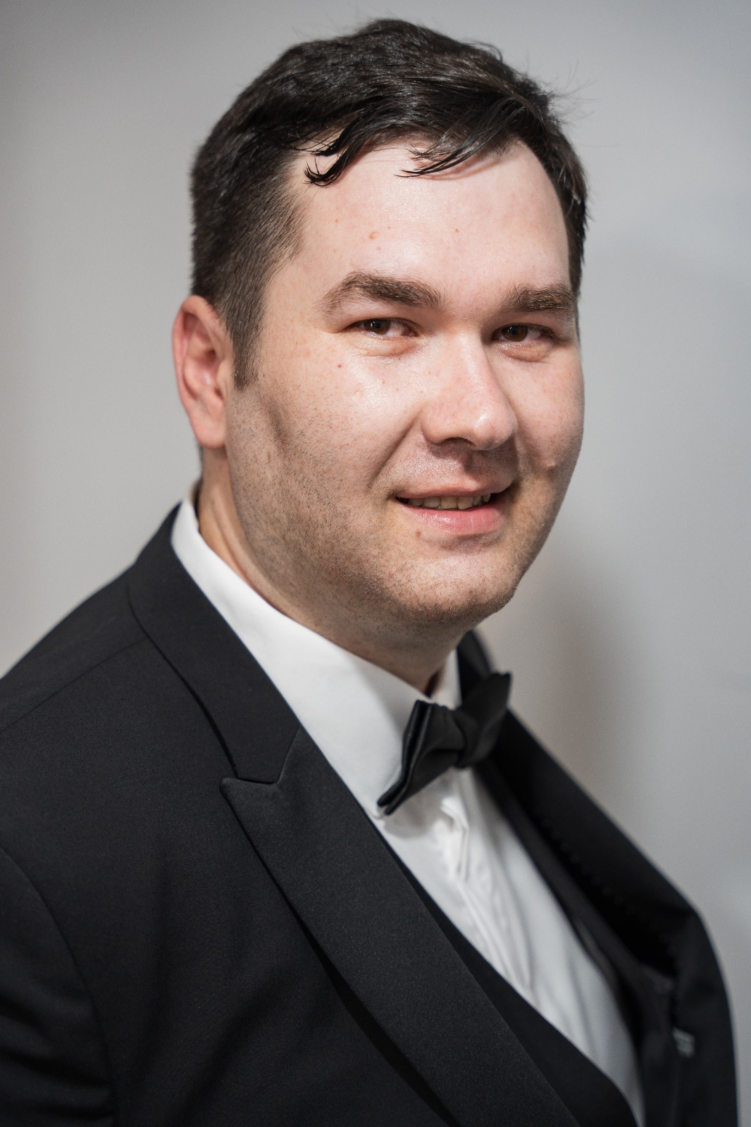 Dr. Răzvan Pârgăru — Medic Chirurgie, Formator VitalSkills